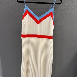 Color Block Pleated Dress